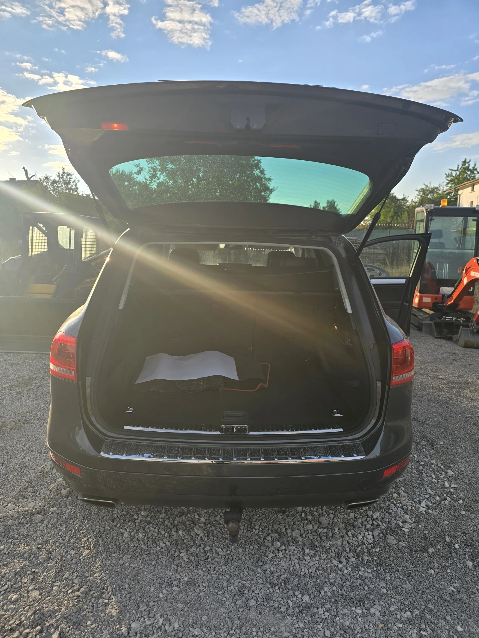 VW Touareg 3.0 D Face, снимка 6 - Автомобили и джипове - 56209193