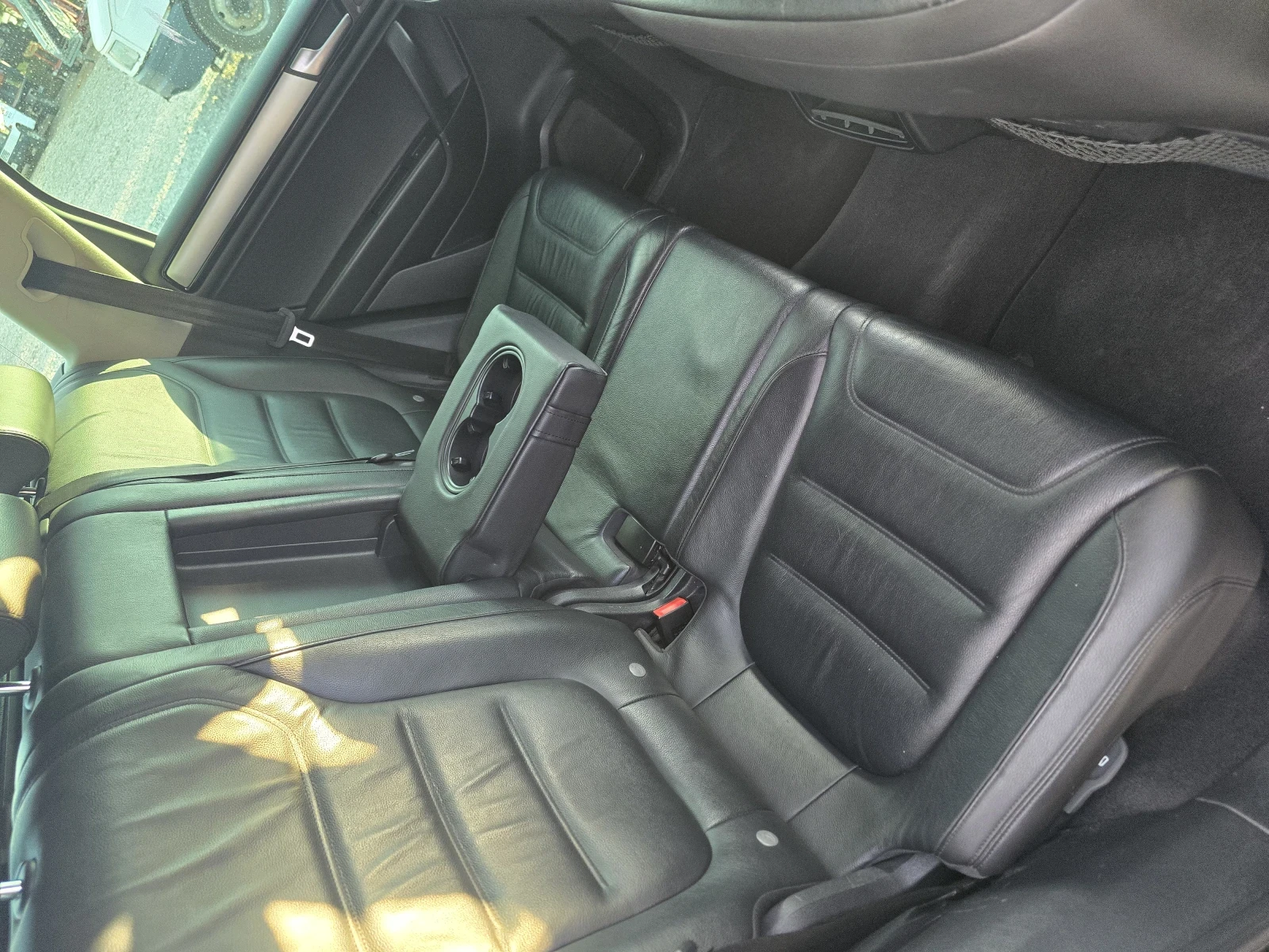 VW Touareg 3.0 D Face, снимка 13 - Автомобили и джипове - 56209193