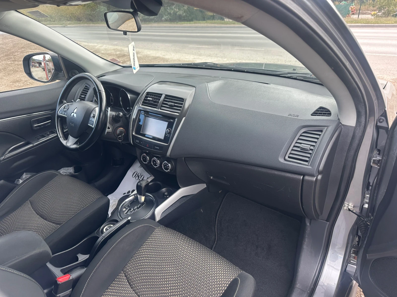 Mitsubishi ASX Automatic! 2.2di-d!4x4 awd! Xenon!Panorama! , снимка 2 - Автомобили и джипове - 56650979