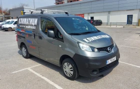 ������ Nissan NV200