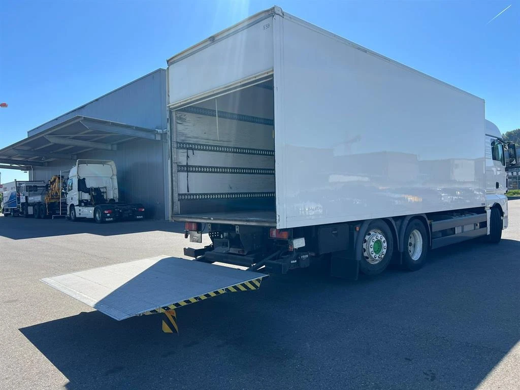 Man Tgx 26.400 7.7м Севр.книжка, снимка 7 - Камиони - 54379249
