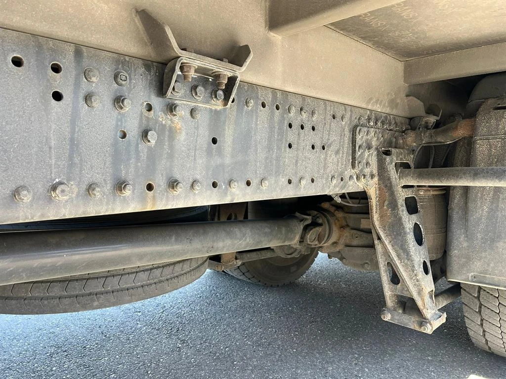 Man Tgx 26.400 7.7м Севр.книжка, снимка 9 - Камиони - 54379249