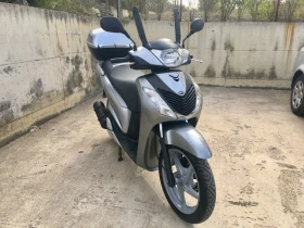 Обява за продажба на Honda Sh 150i Facelift ~2 100 лв. - изображение 1