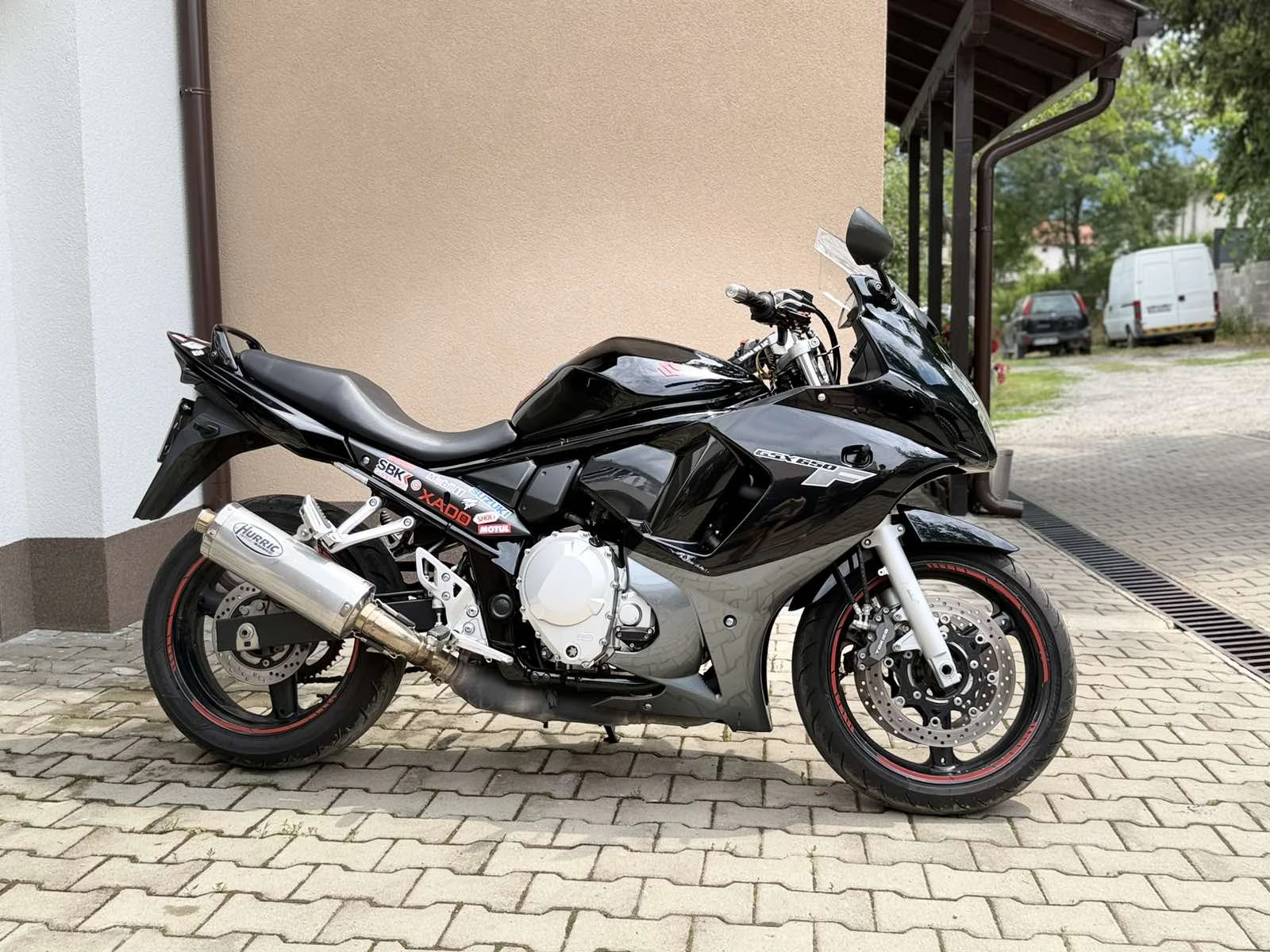 Suzuki Gsx 650F/кат A2 , снимка 2 - Мотоциклети и мототехника - 55253835