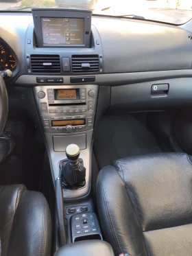 Toyota Avensis Facelift!! 6СК! * КЛИМАТРОНИК* КОЖА!НАВИ!   ТОП!!, снимка 15