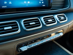 Mercedes-Benz GLS 450 d 4Matic AMG Line, снимка 10