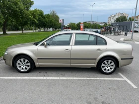 Skoda Superb 2.0i, снимка 3