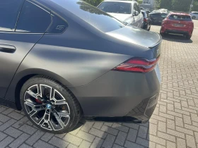 BMW i5 M60  3 Xdrive B&W Adaptive Panorama  | Mobile.bg    7