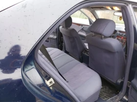 Mercedes-Benz E 200 2.2 | Mobile.bg    8