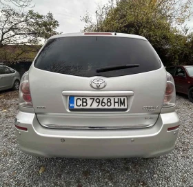Toyota Corolla verso, снимка 4