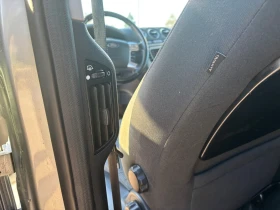 Ford S-Max GHIA, снимка 15