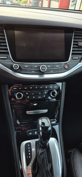 Opel Astra 1.6D* АВТОМАТ* NAVI* HEAD UP* ПОДГРЕВ* ОБДУХВАНЕ - 8900 € / 17406.89 лв. - 83928959 11