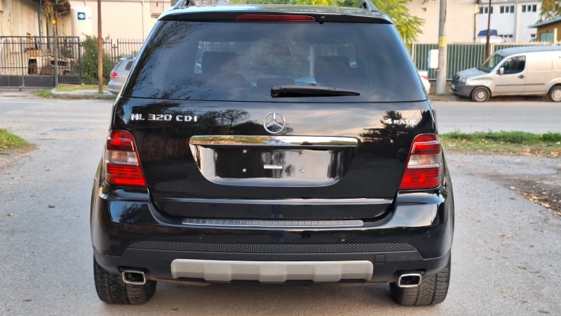 Mercedes-Benz ML 320 CDI 4MATIC , снимка 4 - Автомобили и джипове - 49379512