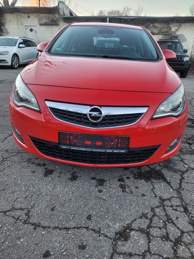 Opel Astra 1.6 автоматик ТОП, снимка 1 - Автомобили и джипове - 46185610