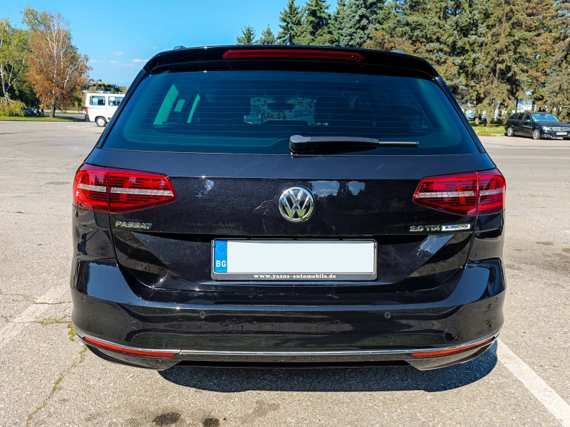 VW Passat 2.0TDI BMT* HIGHLINE* LED* VIRTUAL* 360* ACC* , снимка 6 - Автомобили и джипове - 47449546