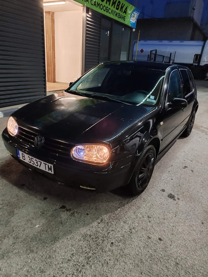 VW Golf, снимка 6 - Автомобили и джипове - 48046316