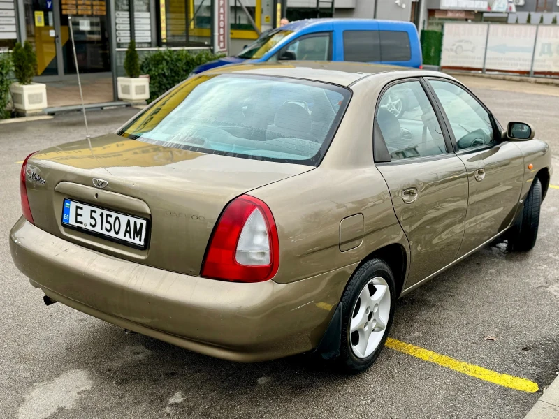 Daewoo Nubira 1.6i перфектно състояние , снимка 4 - Автомобили и джипове - 48240627