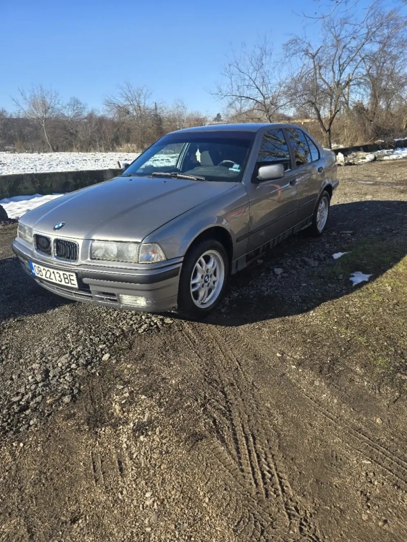 BMW 318, снимка 2 - Автомобили и джипове - 48576433