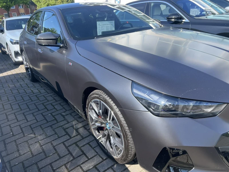 BMW i5 M60 Гаранция 3г Xdrive B&W Adaptive Panorama , снимка 10 - Автомобили и джипове - 52239497