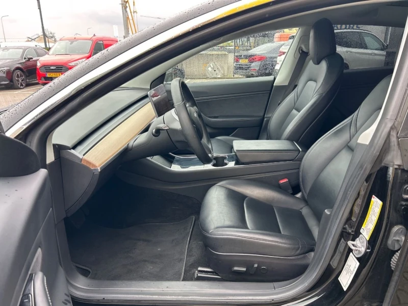 Tesla Model 3  4х4 Европейска Гаранция, снимка 9 - Автомобили и джипове - 50392053