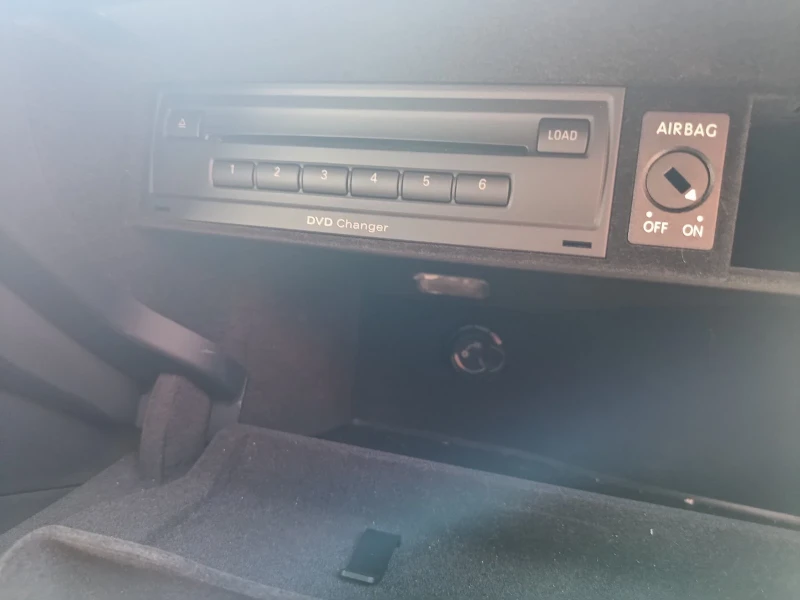 Audi A8 4.2TDI, снимка 8 - Автомобили и джипове - 52809388