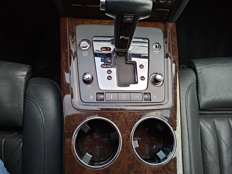 VW Phaeton, снимка 11 - Автомобили и джипове - 53167259