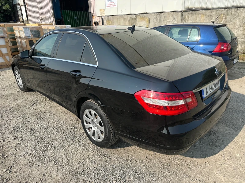 Mercedes-Benz 200, снимка 4 - Автомобили и джипове - 52329383