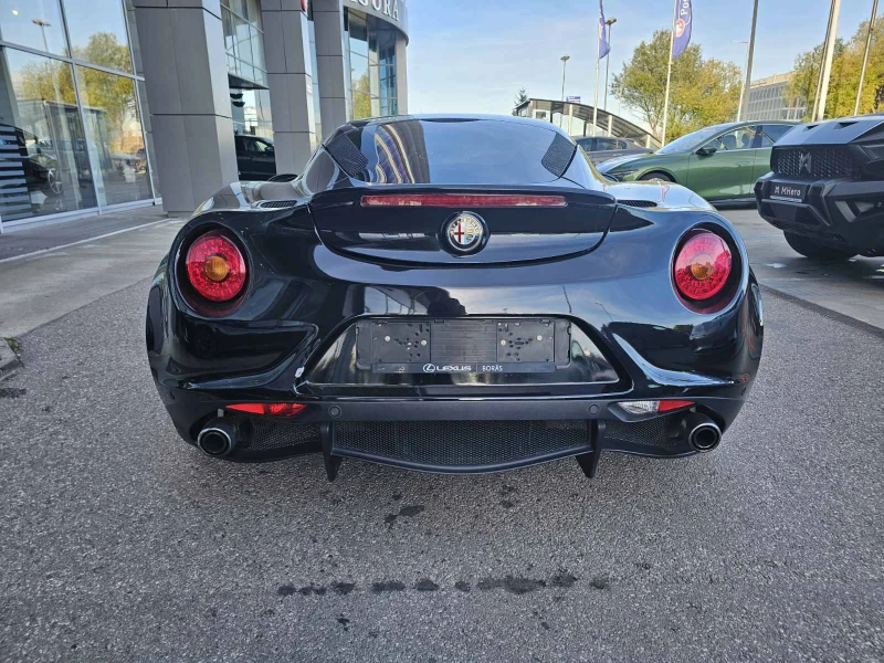 Alfa Romeo 4C, снимка 5 - Автомобили и джипове - 52654751