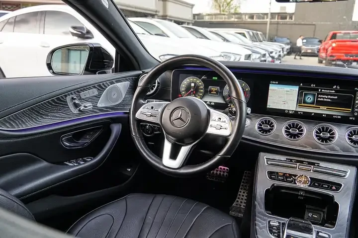 Mercedes-Benz CLS 450 4MATIC* HUD* AMG PKG* BURMESTER, снимка 6 - Автомобили и джипове - 54663094