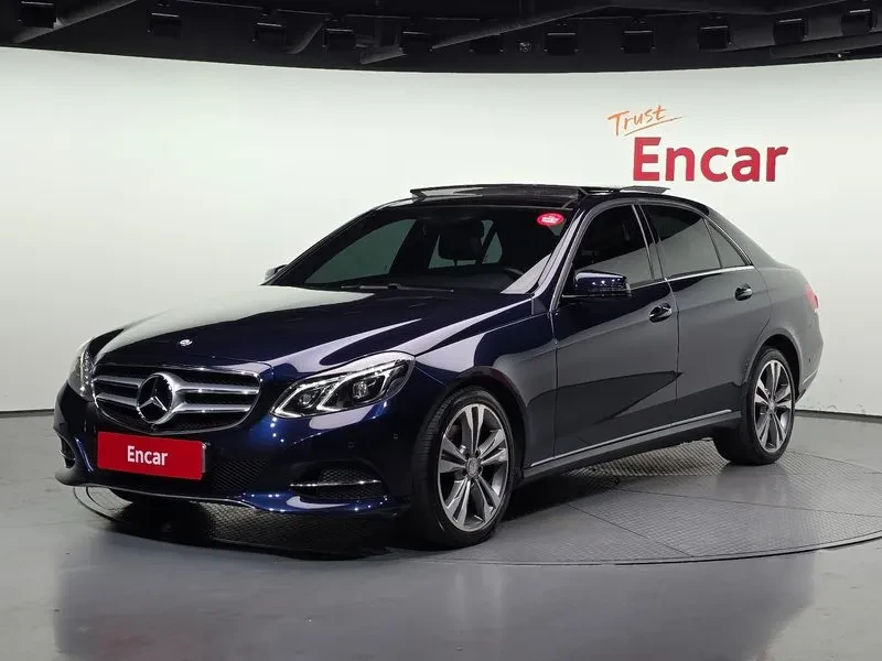 Mercedes-Benz E 300 4Matic Avantgarde - САМО 30% АВАНС