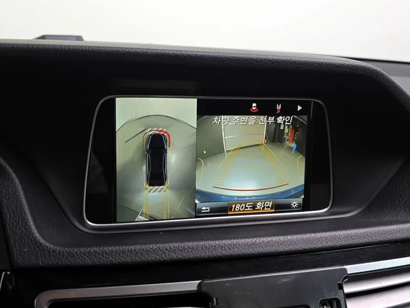 Mercedes-Benz E 300 4Matic Avantgarde - САМО 30% АВАНС, снимка 15 - Автомобили и джипове - 56002496