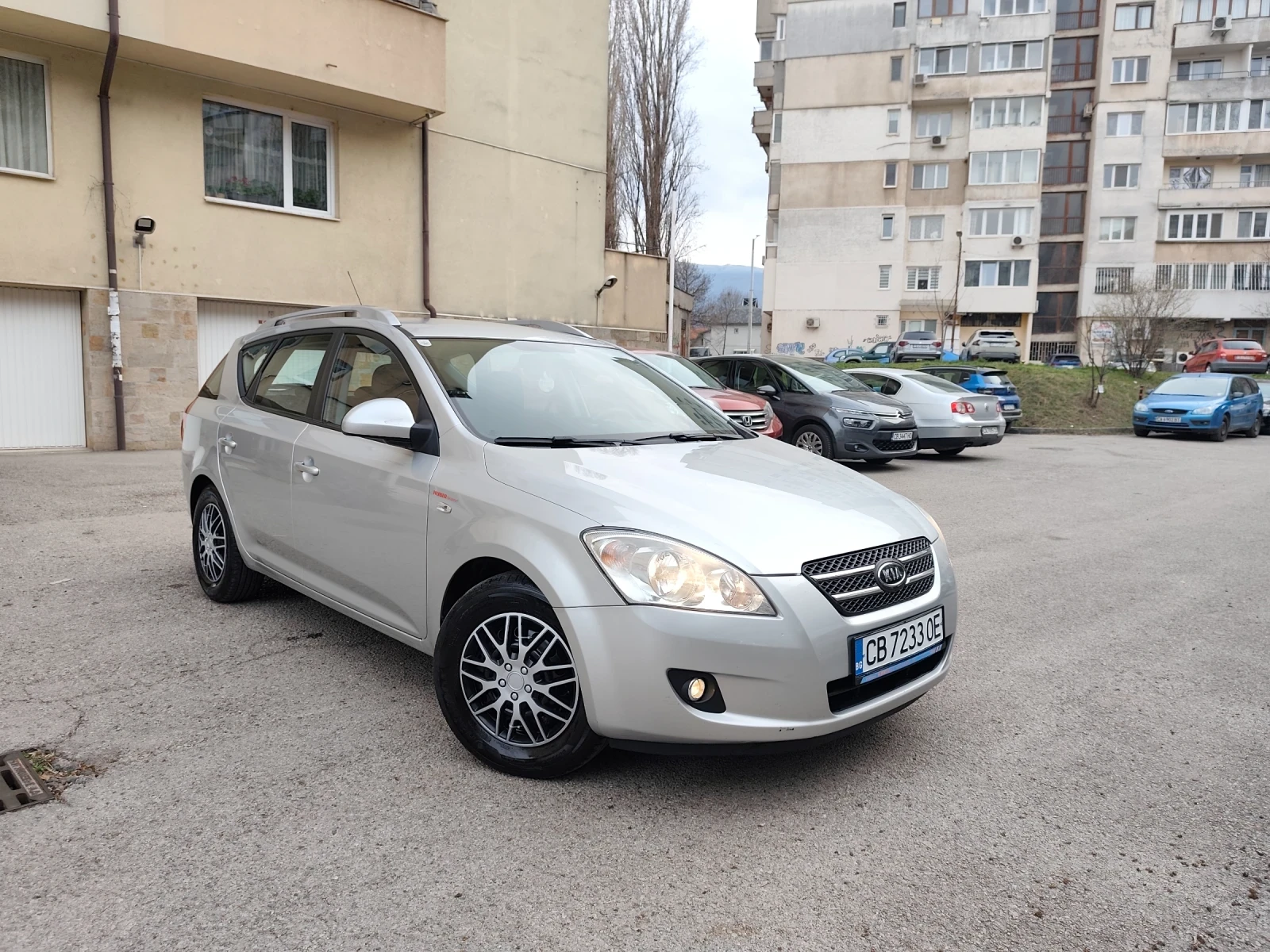 Kia Ceed Facelift!! ! * КЛИМАТРОНИК*  !ТОП!!