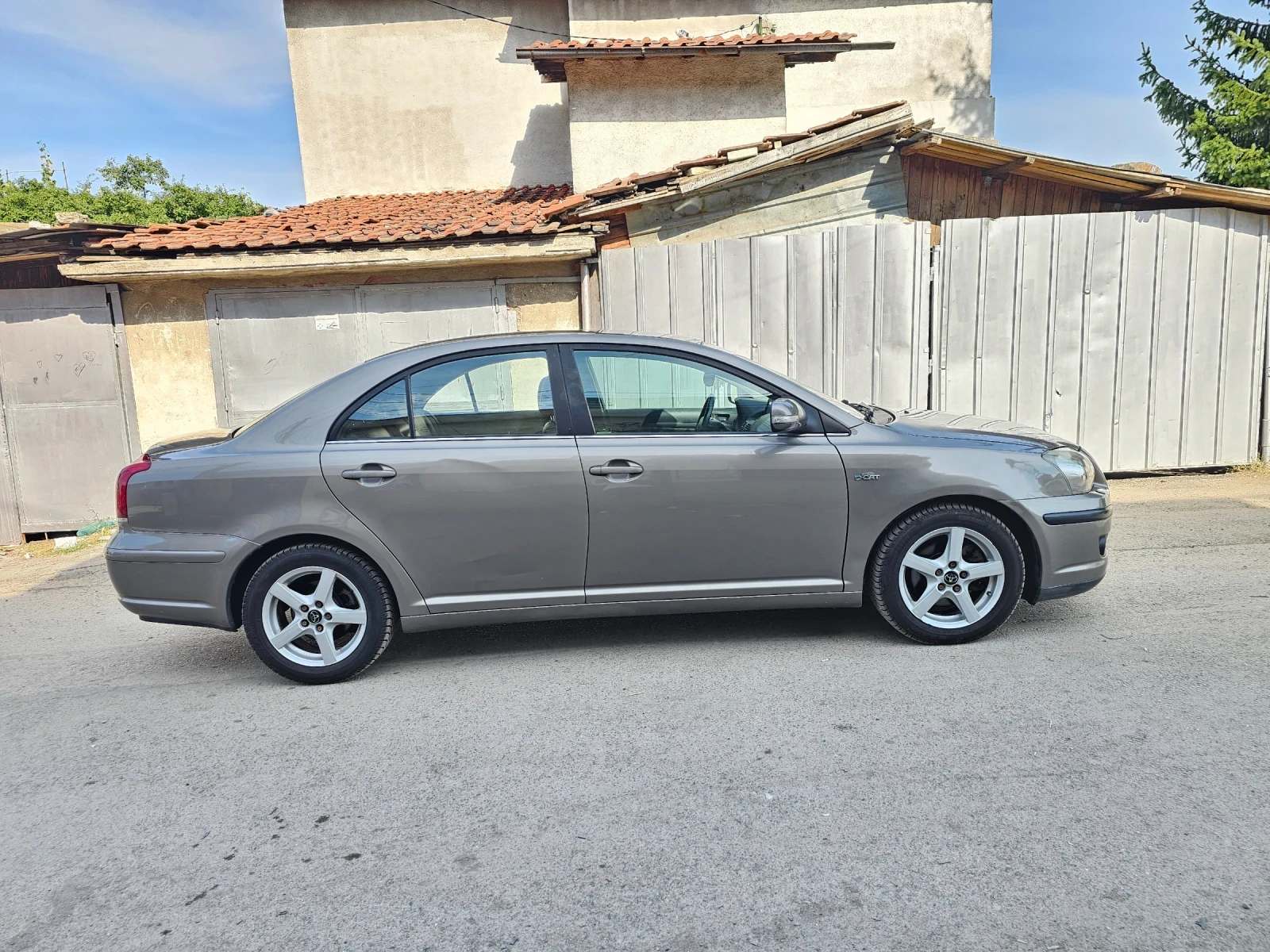 Toyota Avensis Facelift!! 6СК! * КЛИМАТРОНИК* КОЖА!НАВИ!   ТОП!! - изображение 6