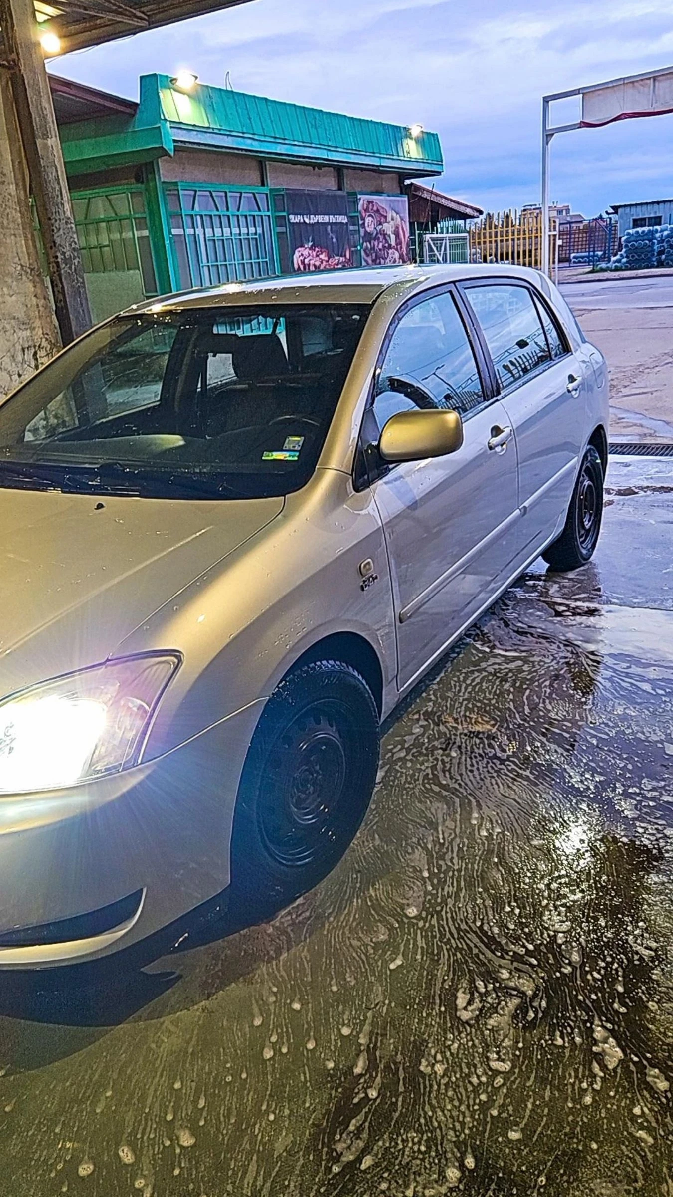 Toyota Corolla  - изображение 10