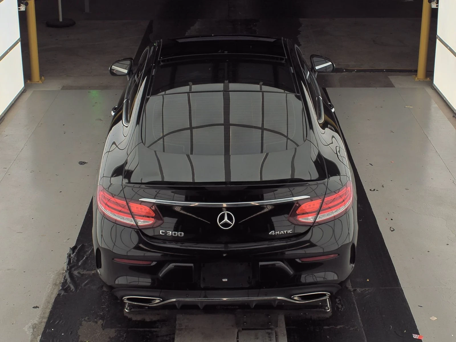 Mercedes-Benz C 300  - изображение 6