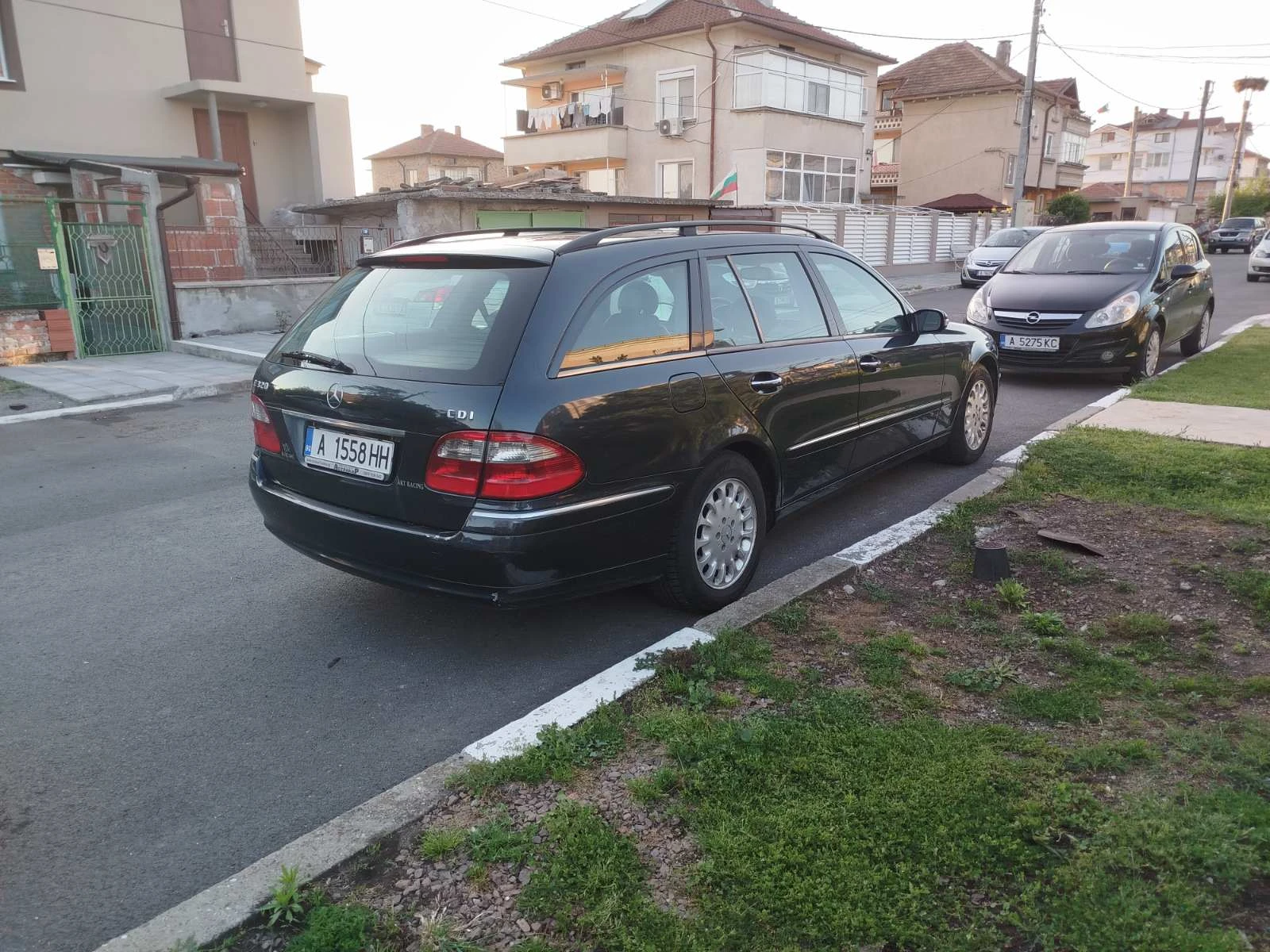 Mercedes-Benz E 320  - изображение 7