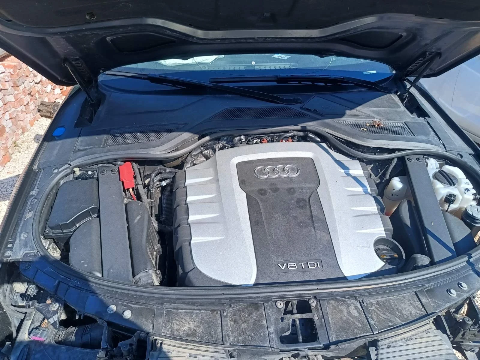 Audi A8 4.2TDI - изображение 10