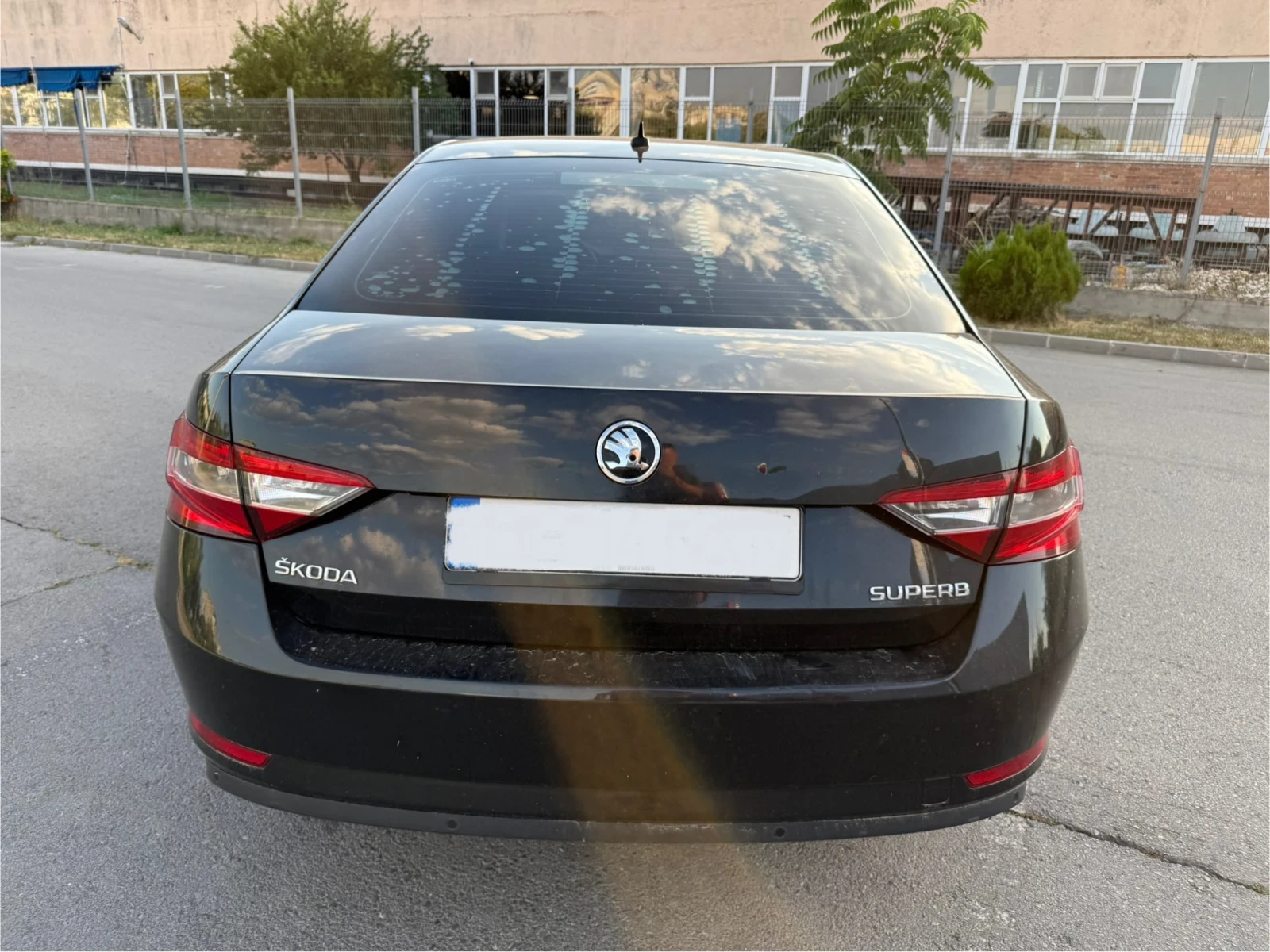 Skoda Superb 2.0TDI* DSG* LED - изображение 7