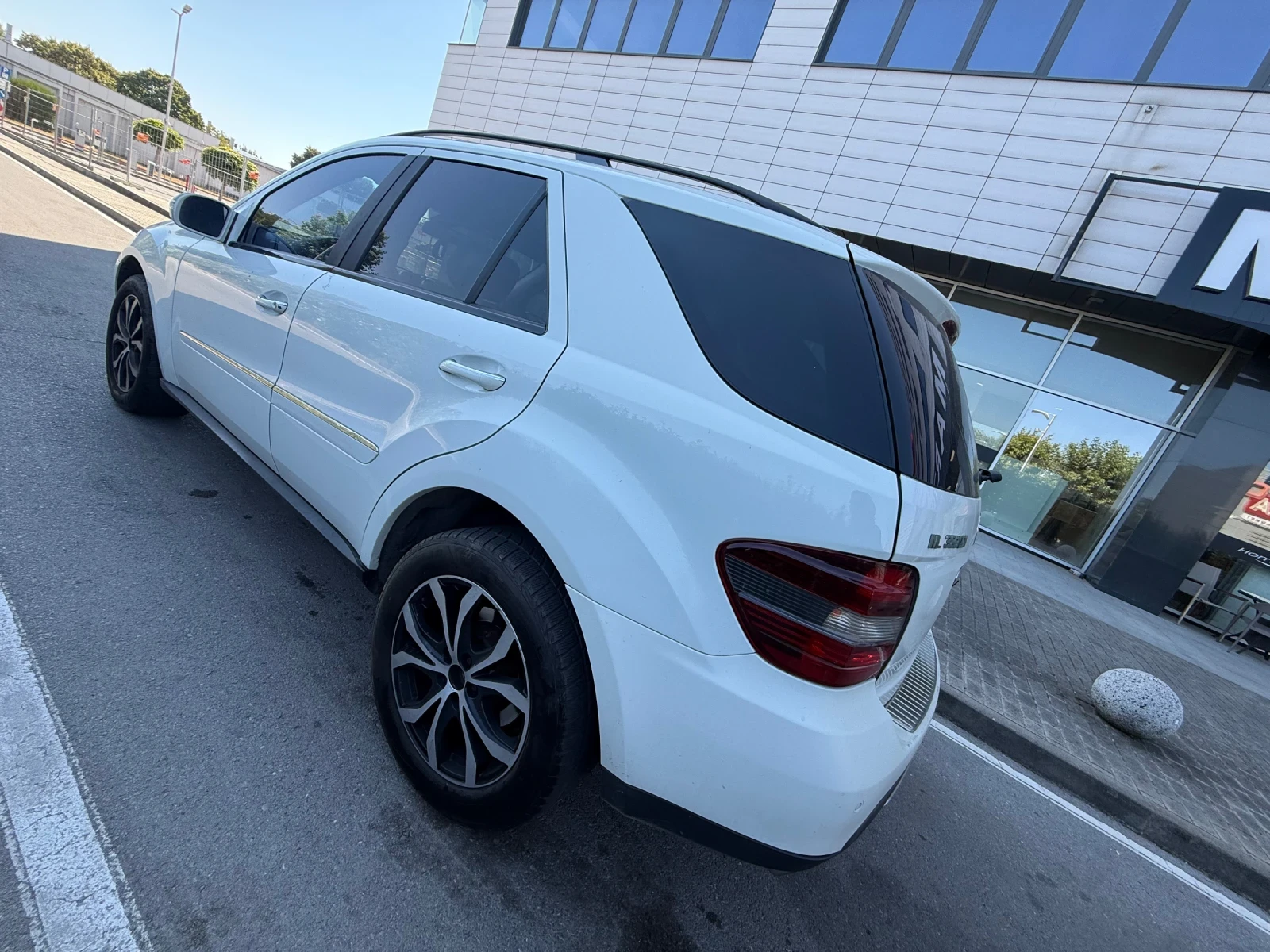 Mercedes-Benz ML 320 7G* Android* Камера* Бял*  - изображение 4