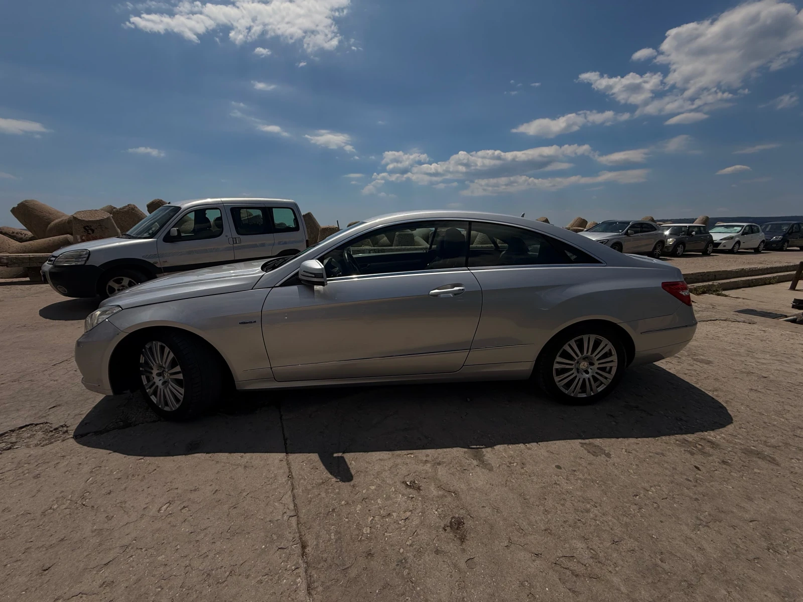 Mercedes-Benz E 350 Coupe - изображение 4