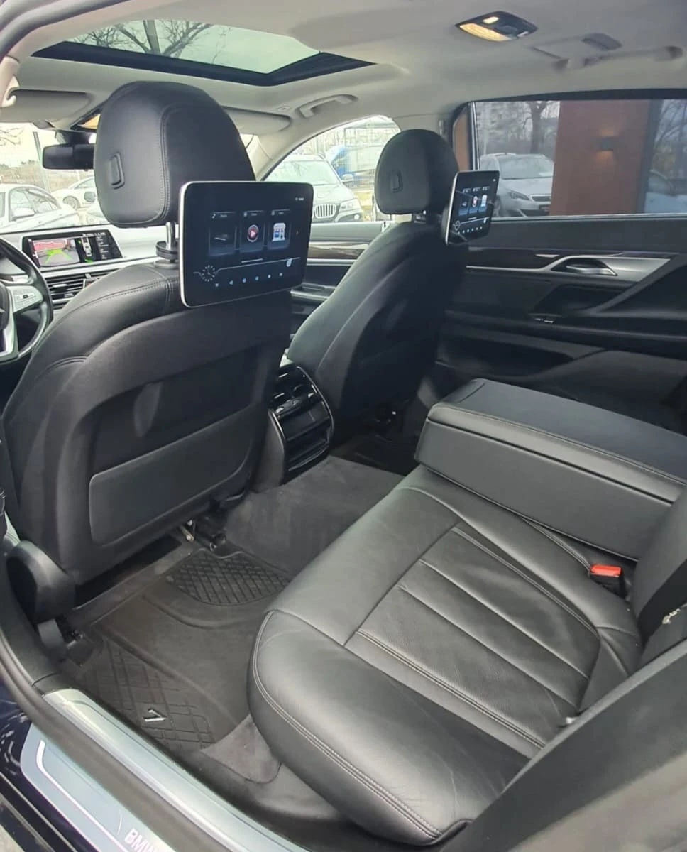 BMW 740 LONG X DRIVE , снимка 15 - Автомобили и джипове - 52952102