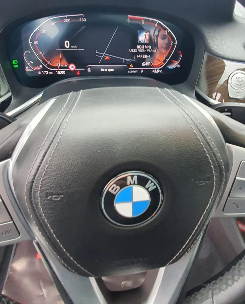 BMW 740 LONG X DRIVE , снимка 17 - Автомобили и джипове - 52952102