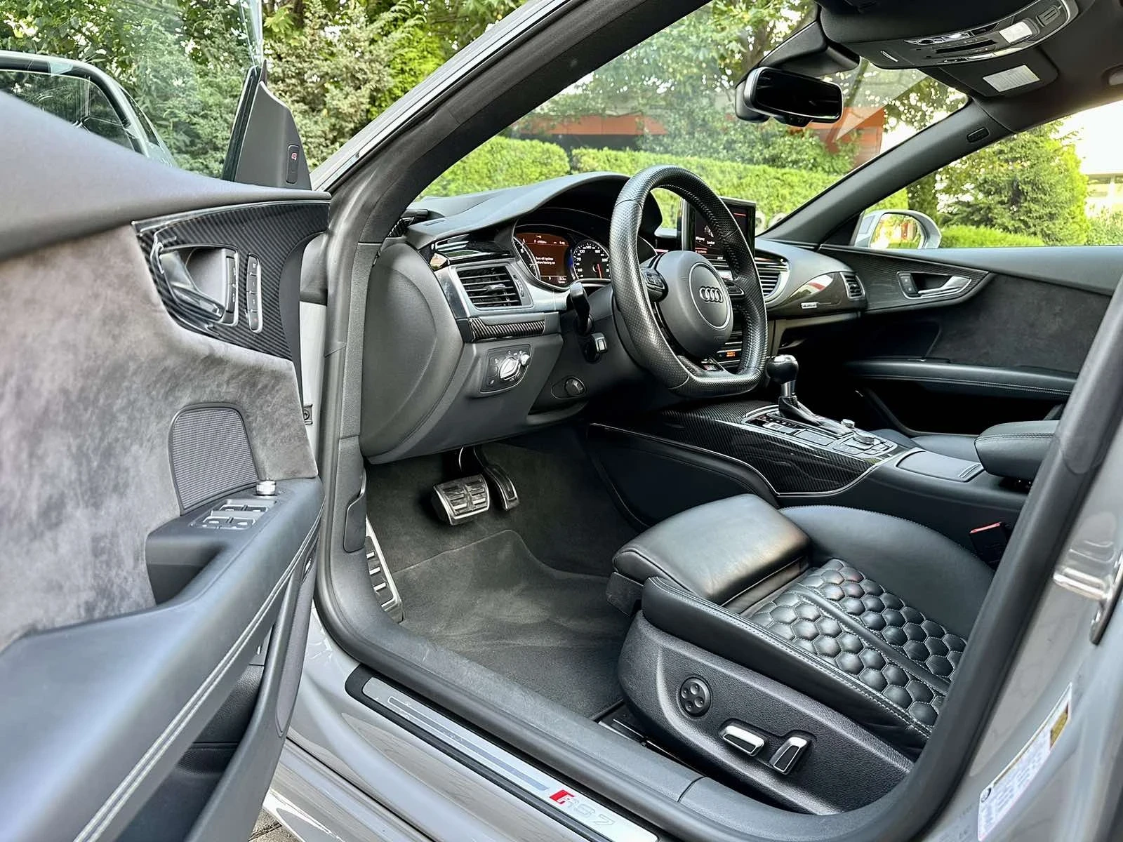 Audi Rs7 4.0 TFSI - изображение 8