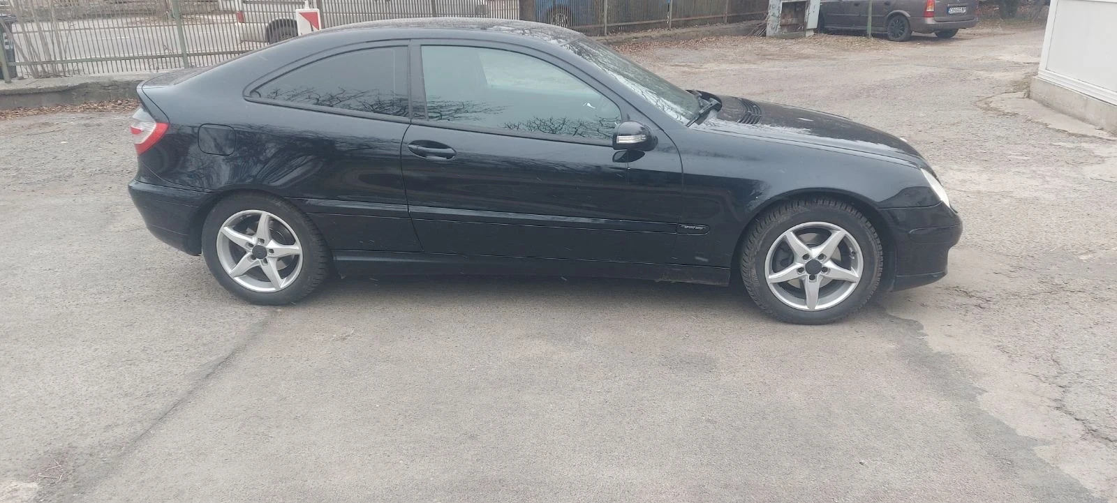 Mercedes-Benz C 180 Coupe - изображение 7