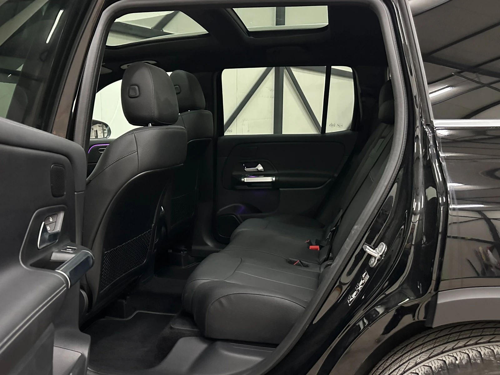 Mercedes-Benz GLB 250 DISTR* 30 000��* 4MATIC* ������ �����*  | Mobile.bg � ����������� 17