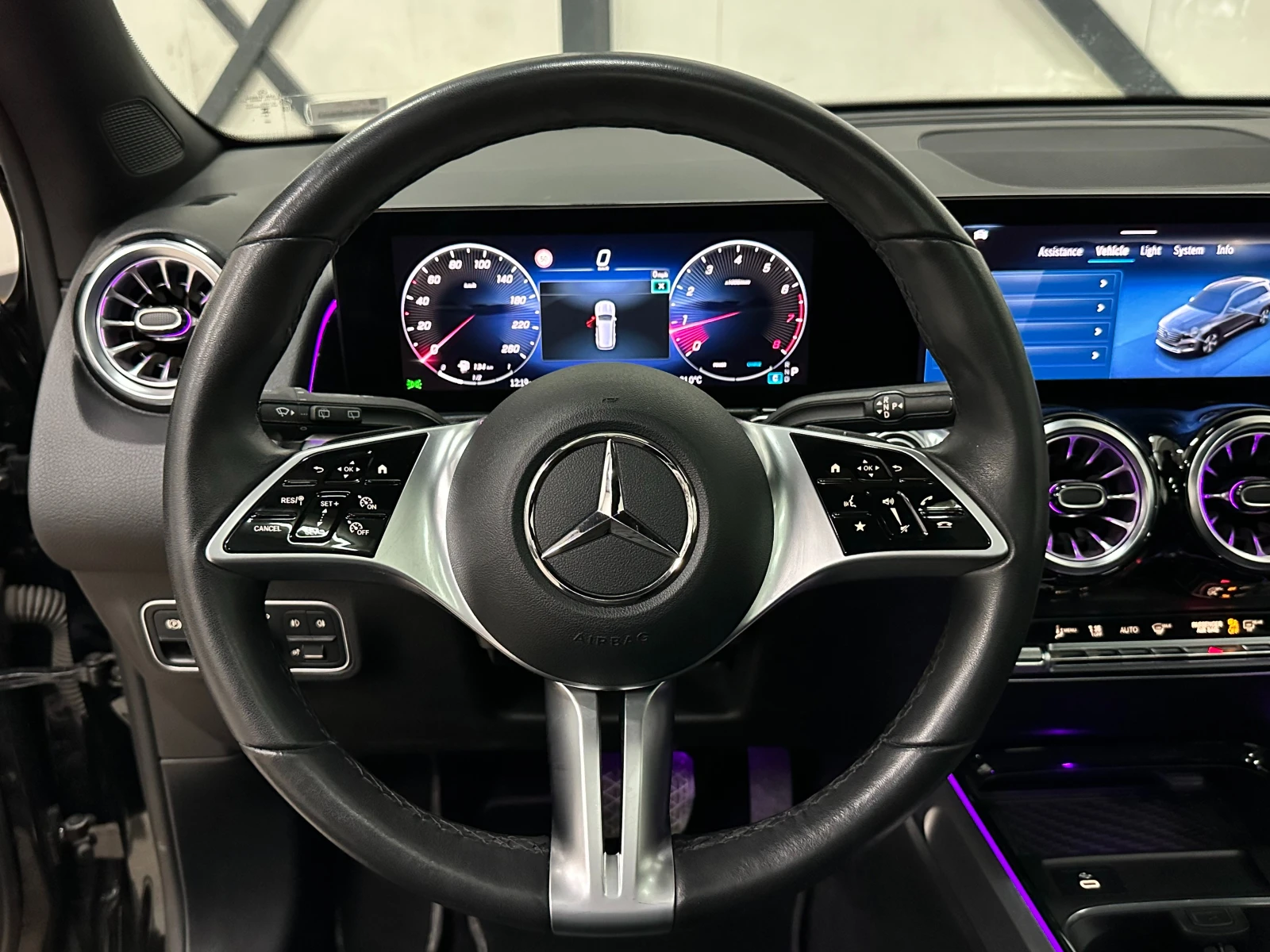 Mercedes-Benz GLB 250 DISTR* 30 000��* 4MATIC* ������ �����*  | Mobile.bg � ����������� 11