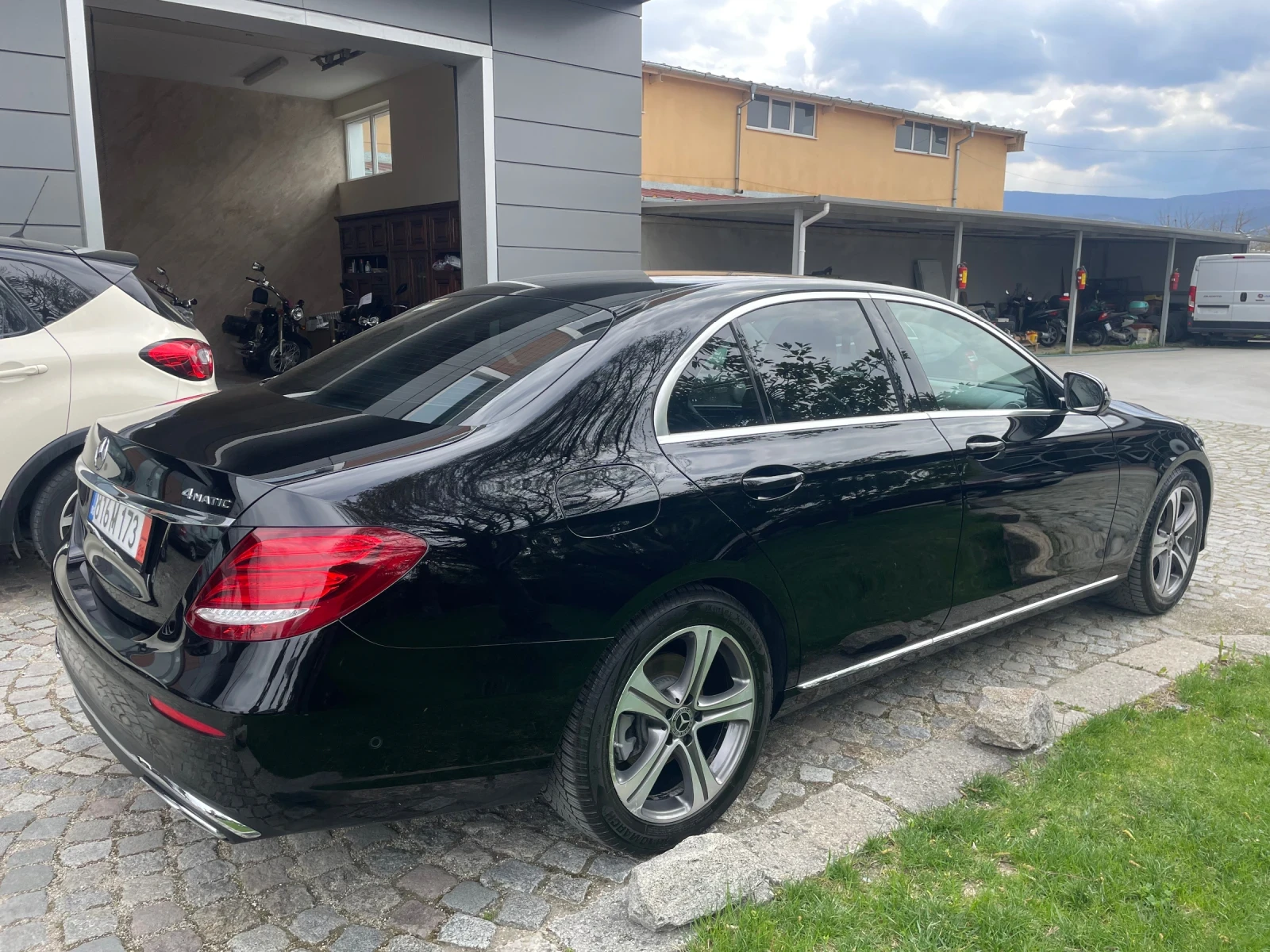 Mercedes-Benz E 220 195�� 4matic  | Mobile.bg � ����������� 5