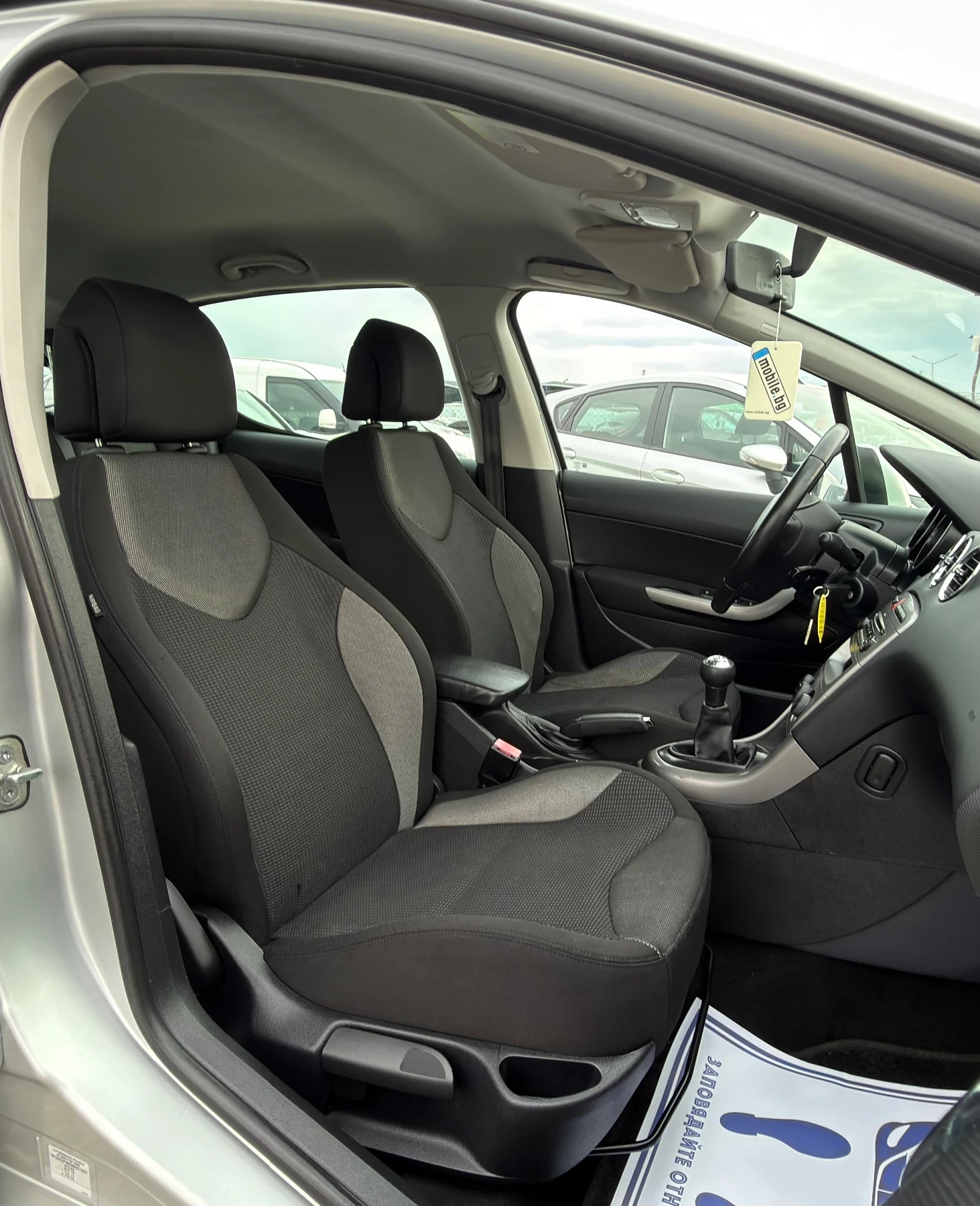 Peugeot 308 1.6i 16v ГАЗ, снимка 15 - Автомобили и джипове - 54459793