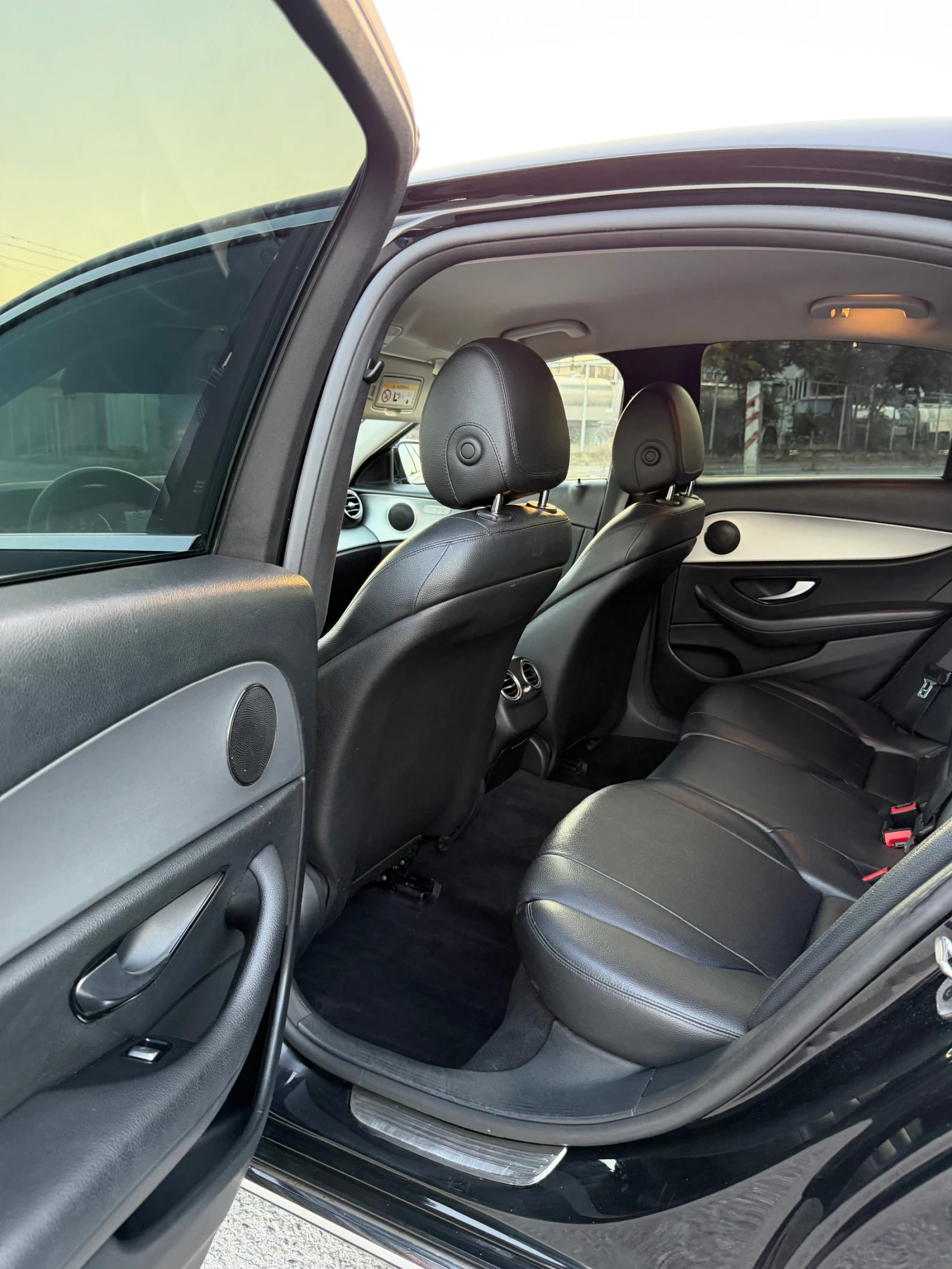 Mercedes-Benz E 200 2.2CDI 160к.с 2019 9-G tronic FULL LED , снимка 14 - Автомобили и джипове - 55108307