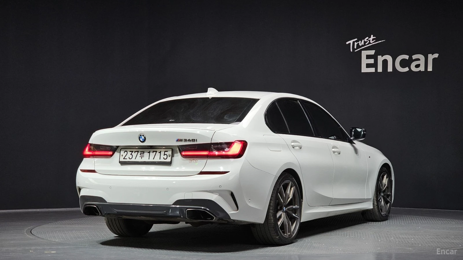 BMW 340 MSPORT* КОЖА* ОБДУХВ* 360* ПАНО* HEAD UP, снимка 2 - Автомобили и джипове - 55423181